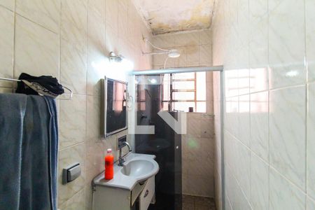 Banheiro da Suíte de casa para alugar com 3 quartos, 1200m² em Cidade Líder, São Paulo