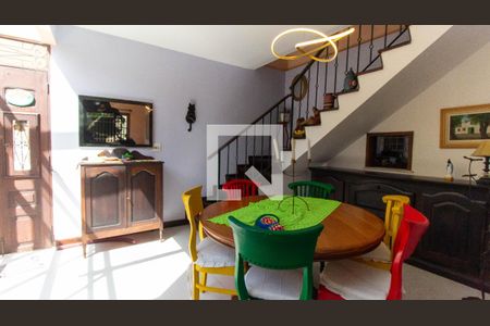 Casa à venda com 4 quartos, 200m² em São Francisco, Niterói