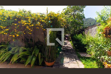 Casa à venda com 4 quartos, 200m² em São Francisco, Niterói