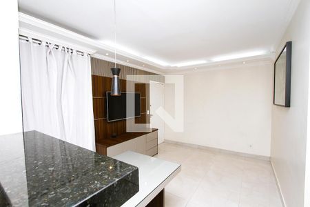 Sala de apartamento para alugar com 2 quartos, 44m² em Camargos, Belo Horizonte