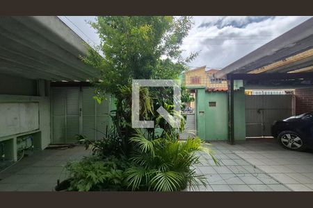 Vista de casa à venda com 4 quartos, 200m² em Jardim Ipanema, Santo André
