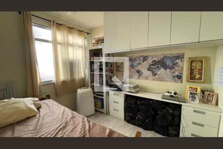 Quarto 1 de apartamento para alugar com 2 quartos, 57m² em Praia da Bandeira, Rio de Janeiro