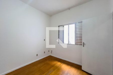 Quarto 2 de casa para alugar com 3 quartos, 101m² em Vila Monumento, São Paulo