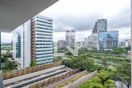 Sala/Cozinha - Vista de apartamento para alugar com 1 quarto, 27m² em Pinheiros, São Paulo