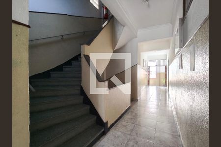 Fachada e portaria de apartamento à venda com 2 quartos, 53m² em Maracanã, Rio de Janeiro