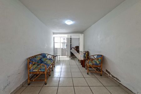 Garagem de casa para alugar com 2 quartos, 200m² em Guilhermina, Praia Grande