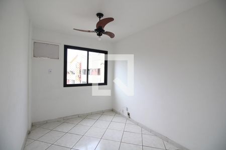 Quarto 1 de apartamento para alugar com 3 quartos, 70m² em Pechincha, Rio de Janeiro