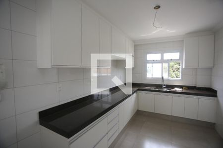 Apartamento à venda com 3 quartos, 95m² em Jardim America, Belo Horizonte