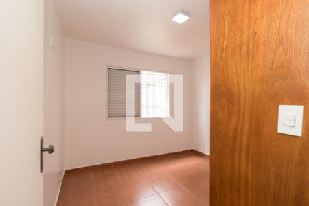 Quarto 1 de apartamento para alugar com 2 quartos, 56m² em Vila Prudente, São Paulo
