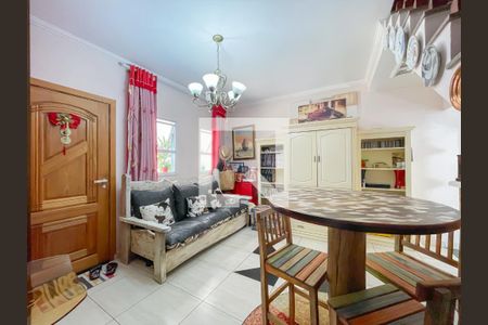 Sala de casa de condomínio à venda com 4 quartos, 160m² em Centro, Osasco