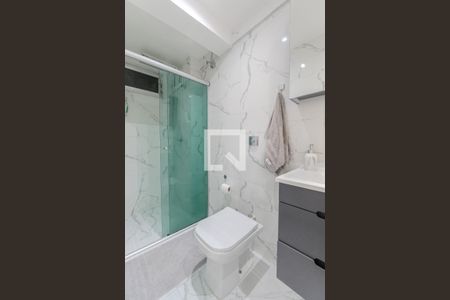 Banheiro de apartamento à venda com 1 quarto, 38m² em Consolação, São Paulo