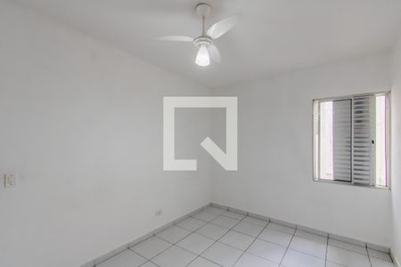 Quarto 1 de casa para alugar com 2 quartos, 70m² em Vila Paranagua, São Paulo