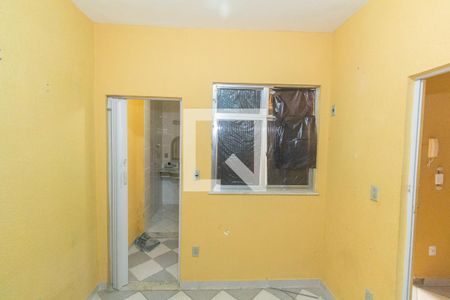 Quarto de apartamento para alugar com 1 quarto, 50m² em Vila Valqueire, Rio de Janeiro