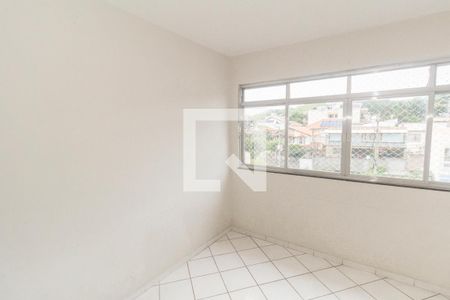 Quarto 1 de apartamento para alugar com 2 quartos, 127m² em Vila Valqueire, Rio de Janeiro