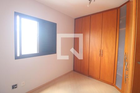 Quarto 2 de apartamento à venda com 3 quartos, 70m² em Jardim Itapeva, São Paulo