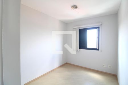 Quarto 1 de apartamento à venda com 3 quartos, 70m² em Jardim Itapeva, São Paulo