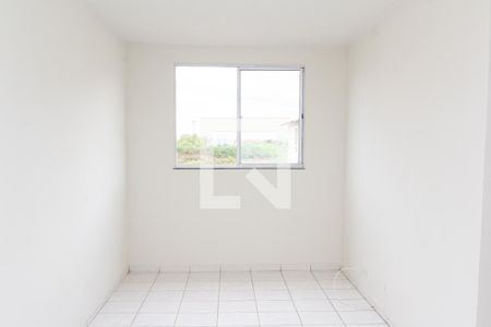 Sala de apartamento para alugar com 2 quartos, 55m² em Paciência, Rio de Janeiro