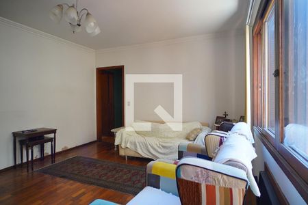 Apartamento para alugar com 2 quartos, 77m² em Auxiliadora, Porto Alegre