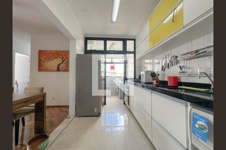 Sala/Cozinha de apartamento à venda com 2 quartos, 70m² em Vila Ipojuca, São Paulo