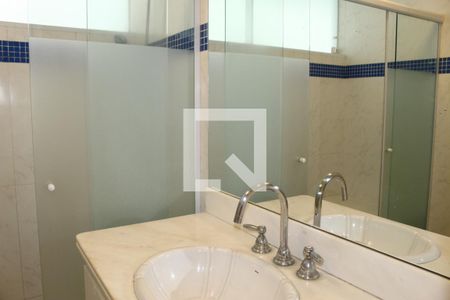 Apartamento para alugar com 3 quartos, 140m² em Santa Cecilia, São Paulo