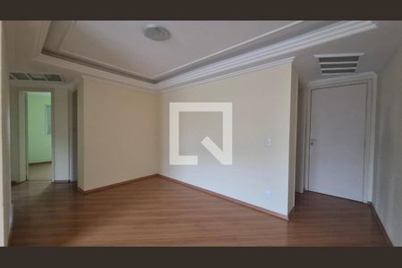 Sala de apartamento para alugar com 3 quartos, 70m² em Vila Bela Vista, Santo André