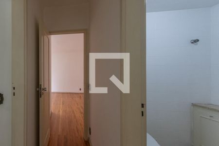 Corredor de apartamento para alugar com 4 quartos, 90m² em Itaim Bibi, São Paulo