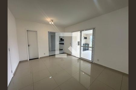 Sala de apartamento para alugar com 3 quartos, 107m² em Empresarial 18 do Forte, Barueri