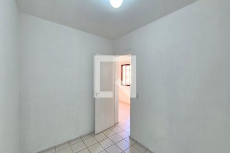 Quarto 1 de apartamento para alugar com 2 quartos, 45m² em Jardim Itayu, Campinas