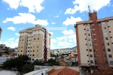 Vista da Suíte de apartamento para alugar com 2 quartos, 67m² em Floresta, Belo Horizonte