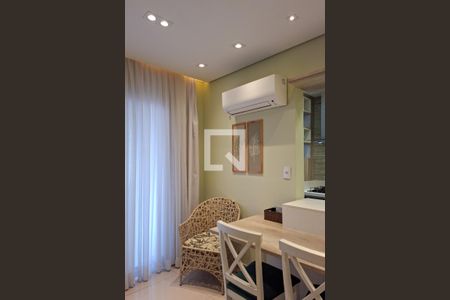 Apartamento para alugar com 2 quartos, 74m² em Guilhermina, Praia Grande