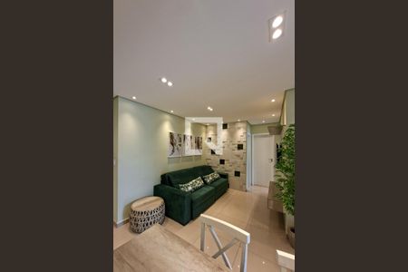 Apartamento para alugar com 2 quartos, 74m² em Guilhermina, Praia Grande