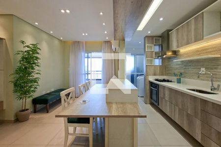Apartamento para alugar com 2 quartos, 74m² em Guilhermina, Praia Grande