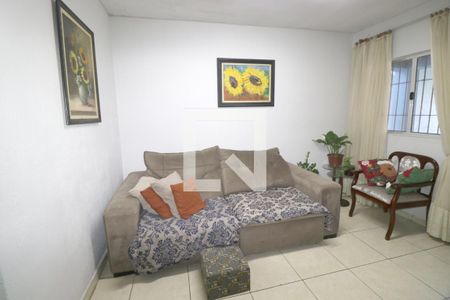 Sala de casa à venda com 3 quartos, 180m² em Jardim Santo André, Santo André