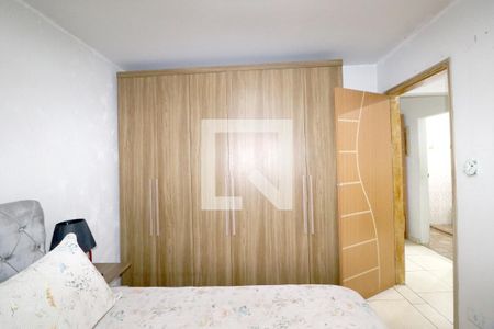 Quarto 1 de casa à venda com 3 quartos, 180m² em Jardim Santo André, Santo André