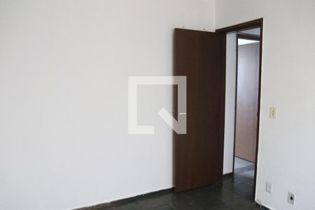 Quarto 02 de apartamento para alugar com 2 quartos, 60m² em Setor Goiânia 2, Goiânia