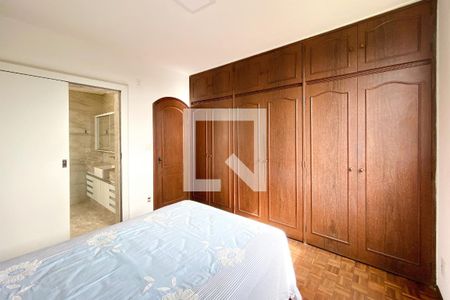 Suite de apartamento para alugar com 3 quartos, 120m² em Sagrada Família, Belo Horizonte