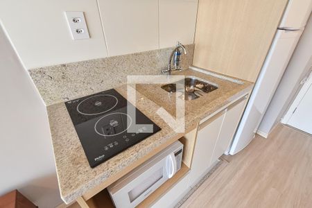 Sala/cozinha de apartamento para alugar com 1 quarto, 33m² em Vila Mariana, São Paulo