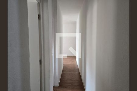Corredor de apartamento à venda com 2 quartos, 70m² em Vila Leonor, Guarulhos