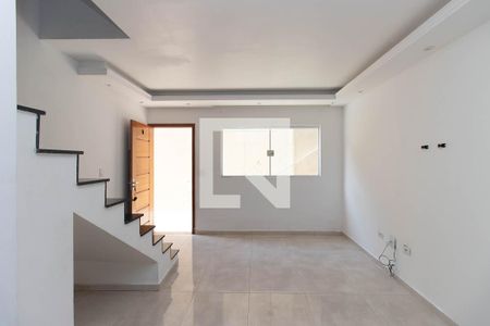 Sala de casa de condomínio para alugar com 2 quartos, 60m² em Tremembé, São Paulo