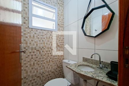 Casa de Condomínio para alugar com 2 quartos, 68m² em Jardim Imperador, Praia Grande