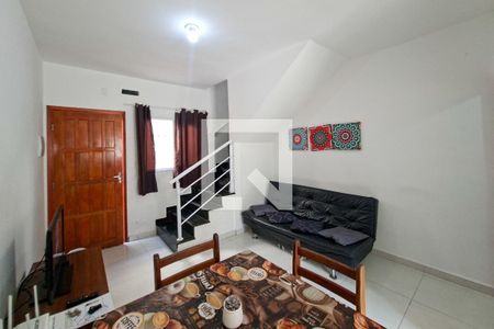 Casa de Condomínio para alugar com 2 quartos, 68m² em Jardim Imperador, Praia Grande