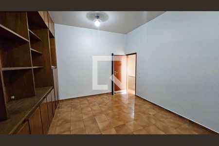 Escritório de casa para alugar com 4 quartos, 420m² em Setor Bueno, Goiânia