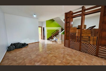 Sala 1 de casa para alugar com 4 quartos, 420m² em Setor Bueno, Goiânia