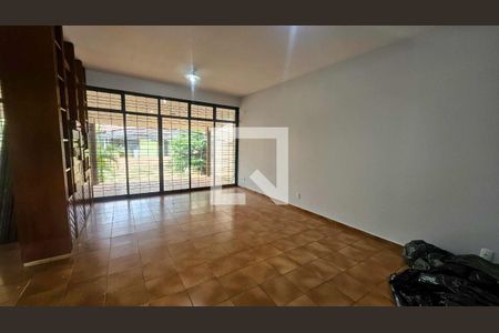 Sala 1 de casa para alugar com 4 quartos, 420m² em Setor Bueno, Goiânia