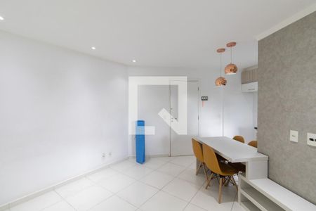 Sala e Cozinha de apartamento à venda com 2 quartos, 50m² em Chácara Cruzeiro do Sul, São Paulo