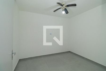 Quarto 2 de casa para alugar com 2 quartos, 80m² em Vila Fatima, São Paulo