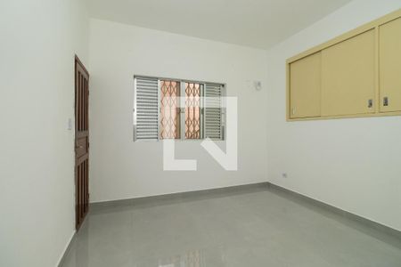 Quarto 1 de casa para alugar com 2 quartos, 80m² em Vila Fatima, São Paulo