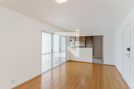 Sala de apartamento para alugar com 3 quartos, 112m² em Chácara Santo Antônio, São Paulo