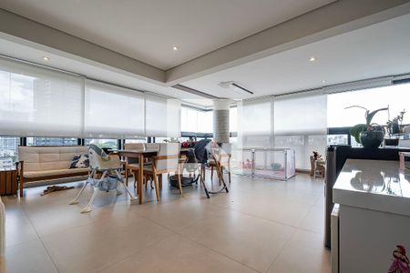Sala/Cozinha de apartamento para alugar com 3 quartos, 142m² em Pinheiros, São Paulo