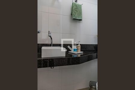 Lavabo de apartamento à venda com 3 quartos, 97m² em Buritis, Belo Horizonte